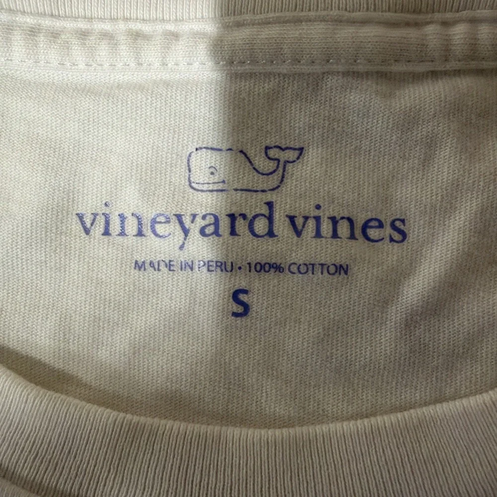 Vineyard Vines T-shirt Size S Mens Vintage Whale Long Sleeve Pocket White